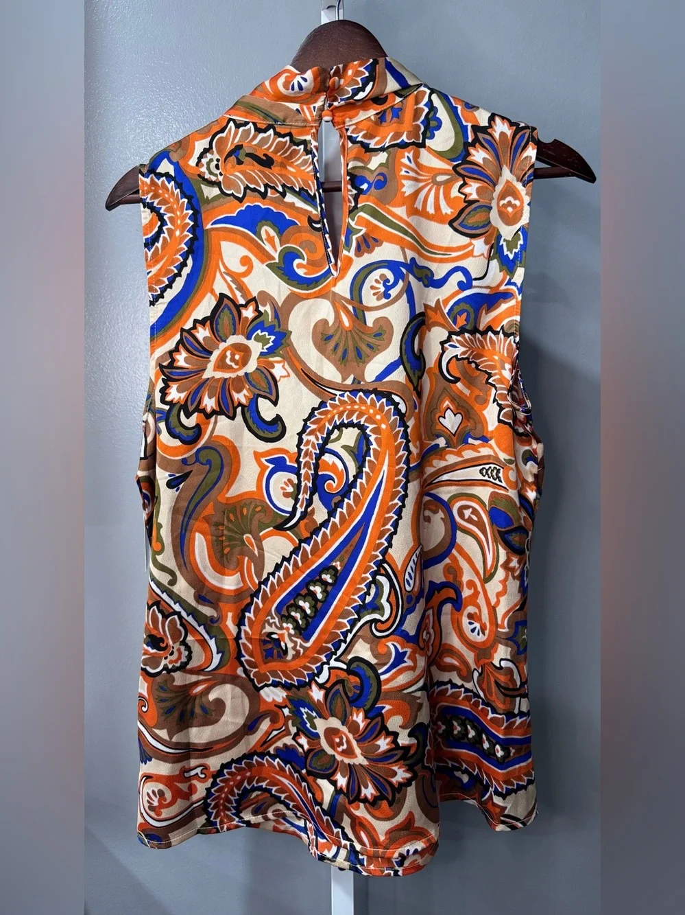 NWT Tahari ASL Paisley Bow Neck Sleeveless Blouse Medium $69